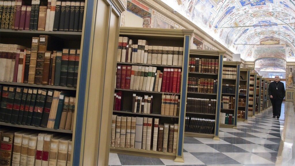 Estanterías de la biblioteca vaticana