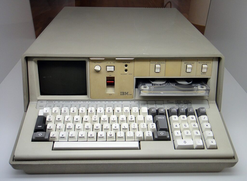 IBM 5100 computer., el ordenador que tenía que manipular John Titor