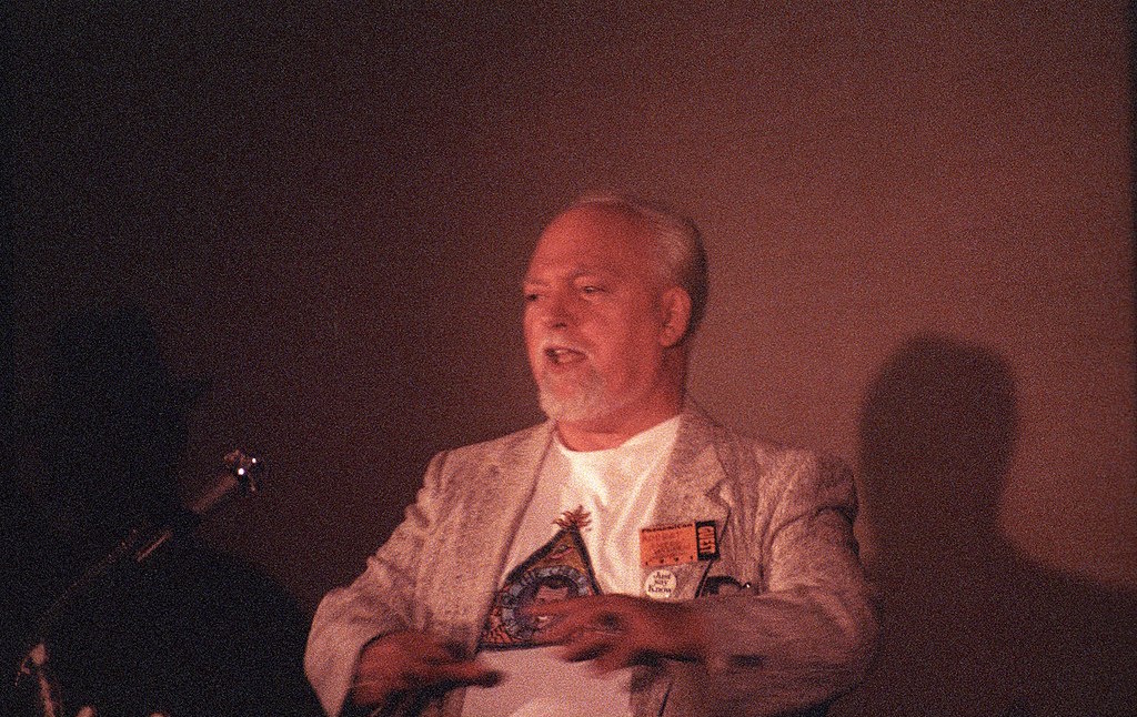 Robert Anton Wilson 23